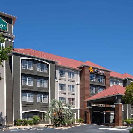 Отель La Quinta By Wyndham Atlanta Стокбридж Экстерьер фото